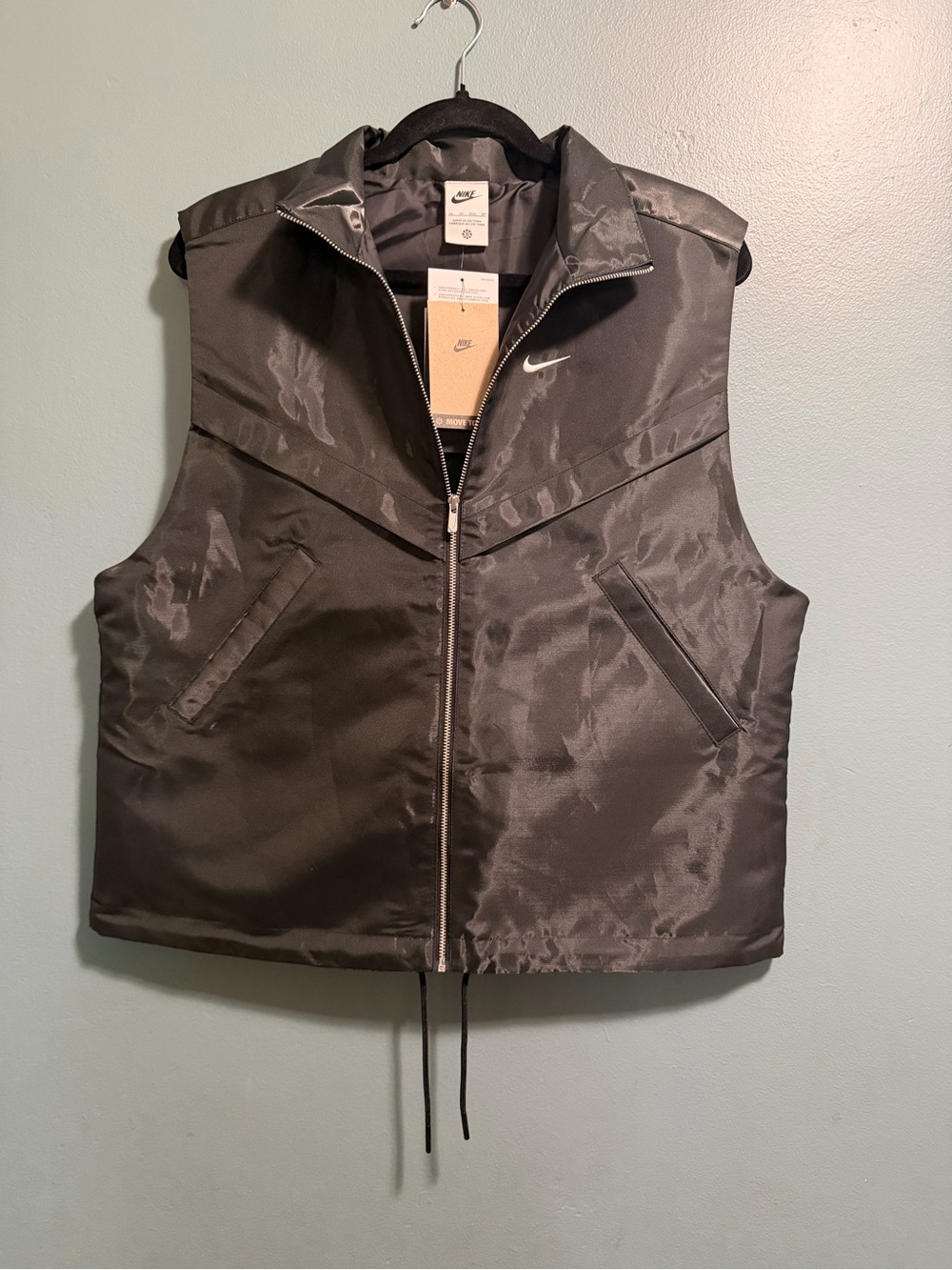 Nike Sportswear Windrunner Shine Vest Black Oversized Womenβs Size XS NEW
